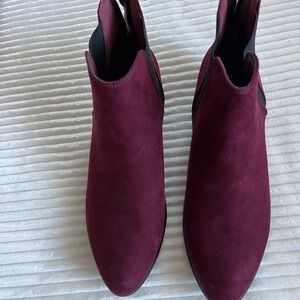 Esprit Deep Burgundy Ankle Booties